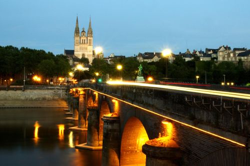 Pont de Verdun (Angers).jpg