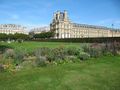 Le Louvre vu du Jardin des Tuileries.jpg