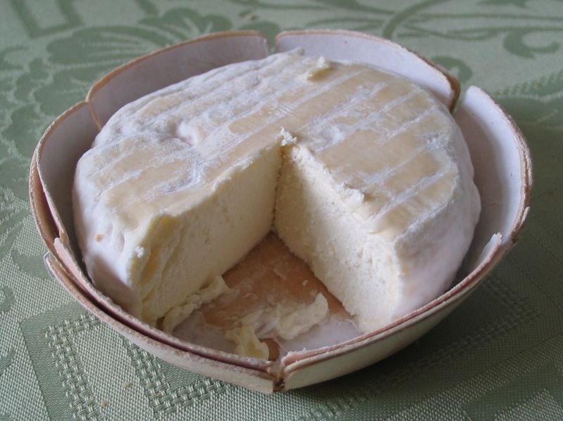 Файл:Saint-marcellin (fromage français).jpg